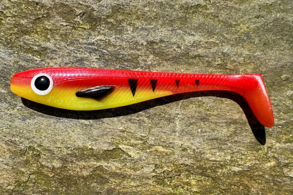 pol_pl_Great-Fish-Rocky-10cm-10g-RED-TIGER-2szt-22893_3.jpg